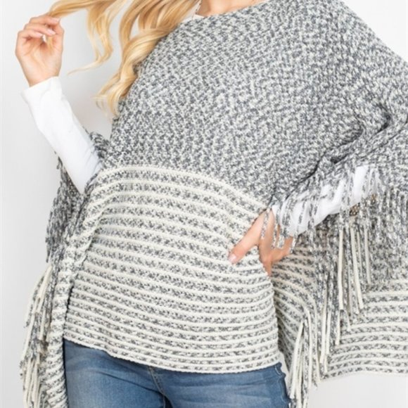 MODA ME COUTURE Sweaters - Casual fringe knit poncho